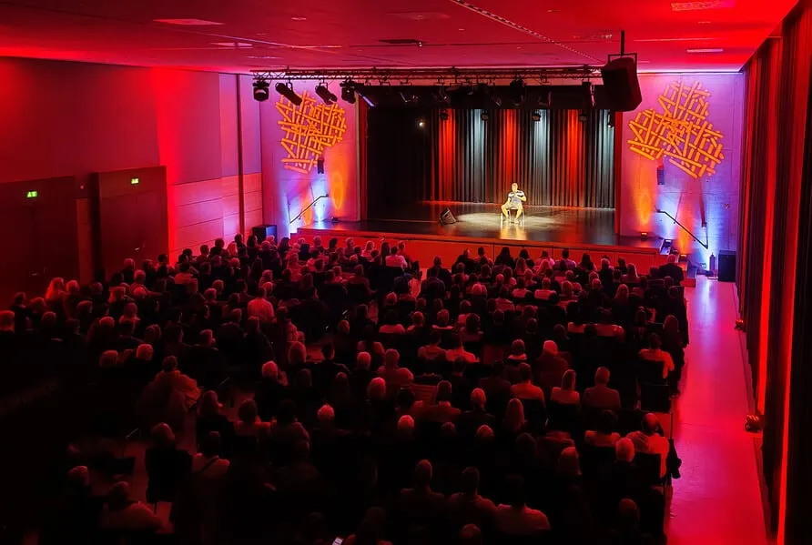 Der Saal